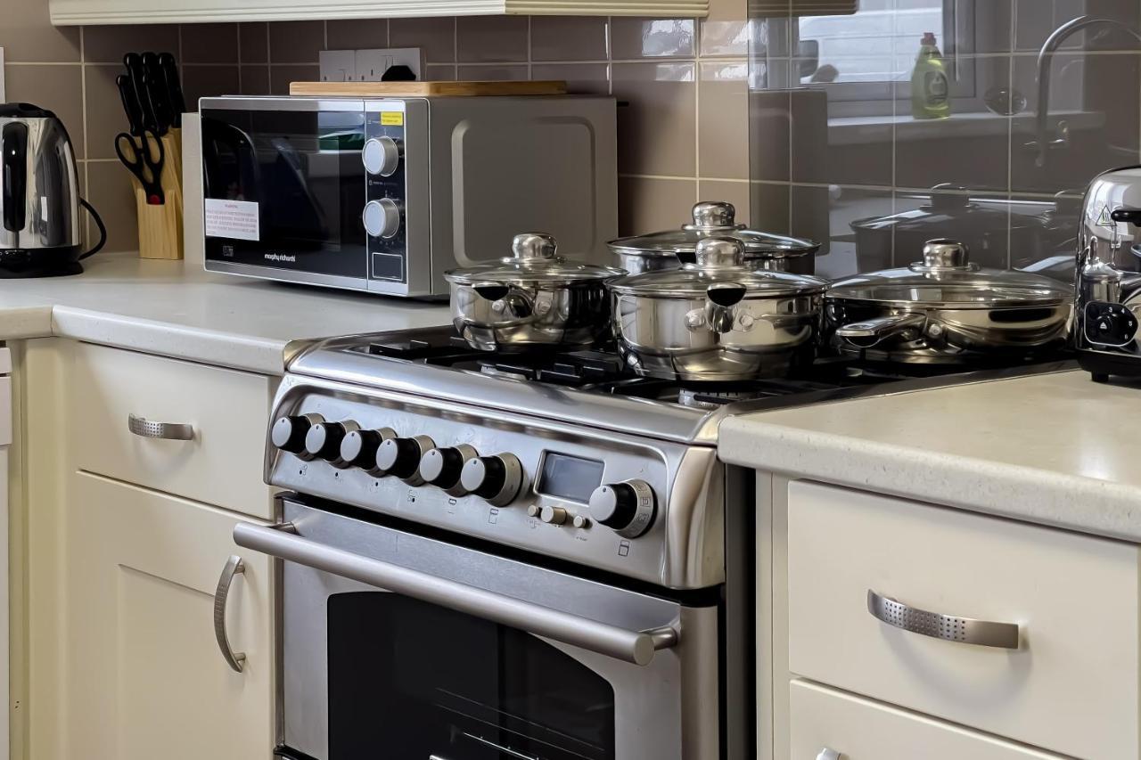 Wester-Moor Comfy Modern House In Barnstaple By Staystay Com Eksteriør bilde